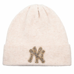 Beanie met NY patch Off white 120
