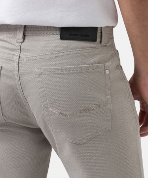 Lyon tapered Pelican