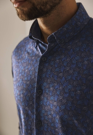 Stijlvolle bladerprint 5957 donkerblau