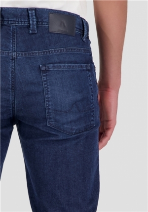 Pipe 885 dark blue