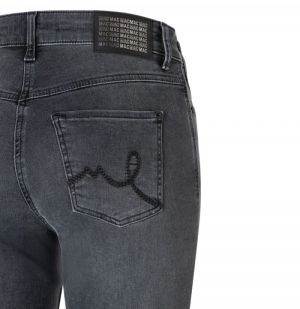 Laura D910 authentic