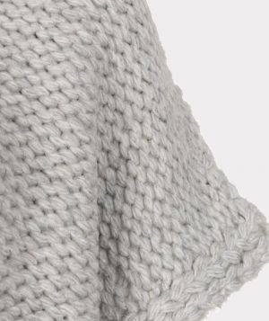  Light grey mela