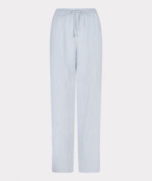  Light blue 620