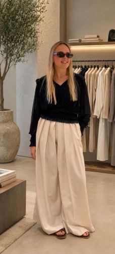 plooien beige