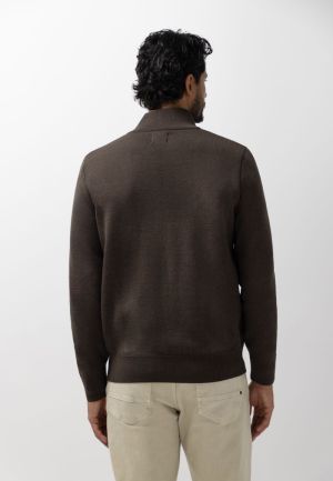  8942 donkerbrui